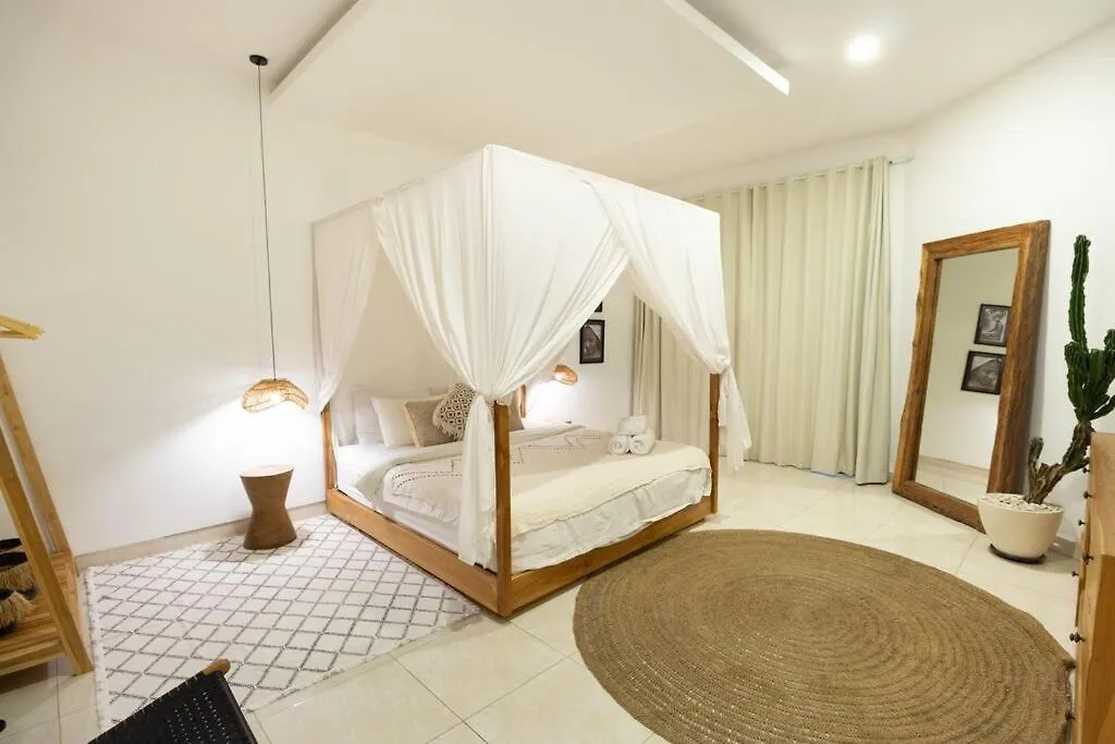 Boho-Chic Canggu Villa Near Cafe Del Mar, 5-Minute Walk To Beach Canggu (Bali)
