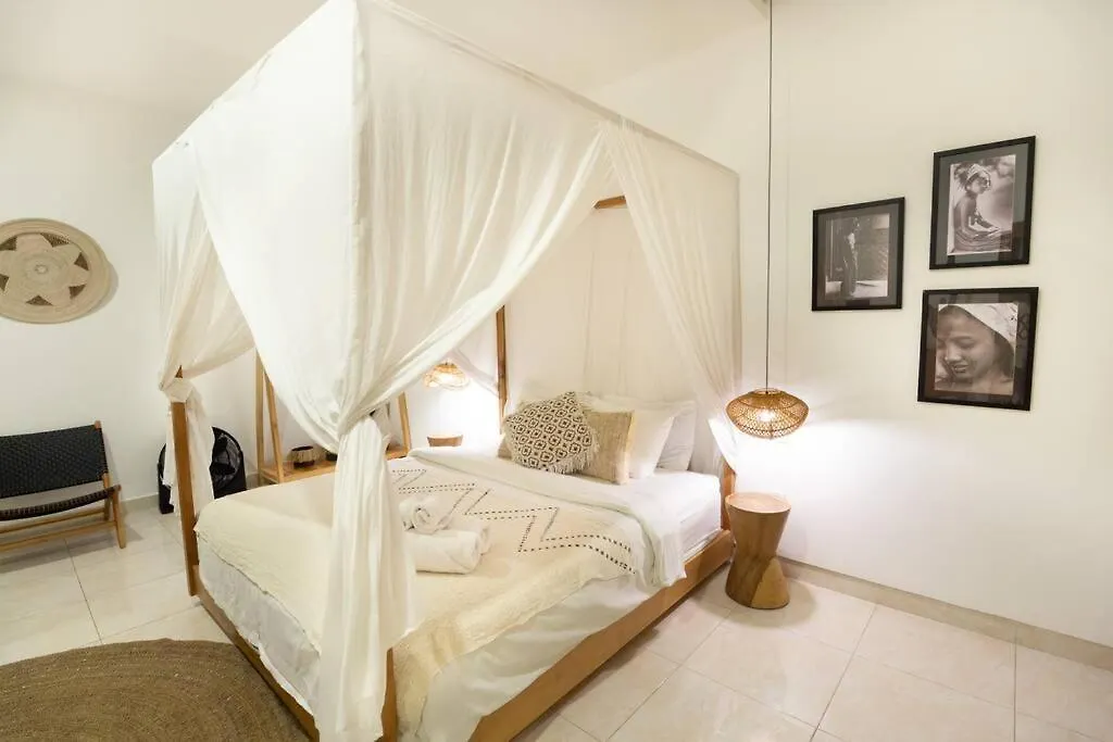 Boho-Chic Canggu Villa Near Cafe Del Mar, 5-Minute Walk To Beach