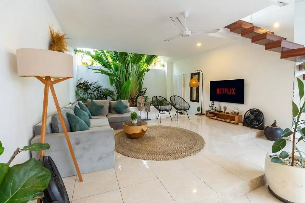 Boho-Chic Canggu Villa Near Cafe Del Mar, 5-Minute Walk To Beach